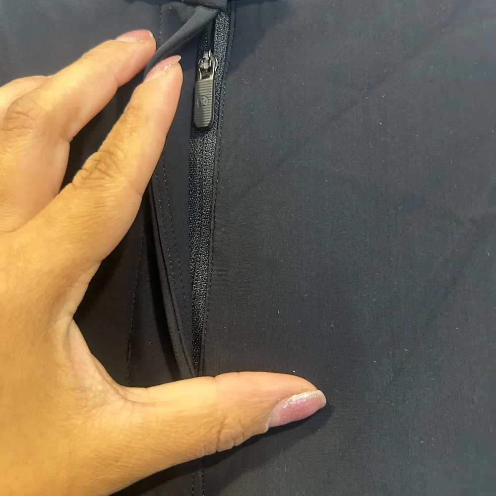 lululemon athletica Black cropped Pants - Picture 3 of 6